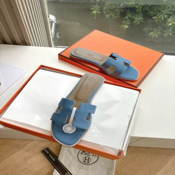 에르메스 H 로고 켈리 락 버클 레더 슬리퍼