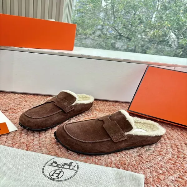 에르메스 H 버클 양가죽 퍼 슬리퍼