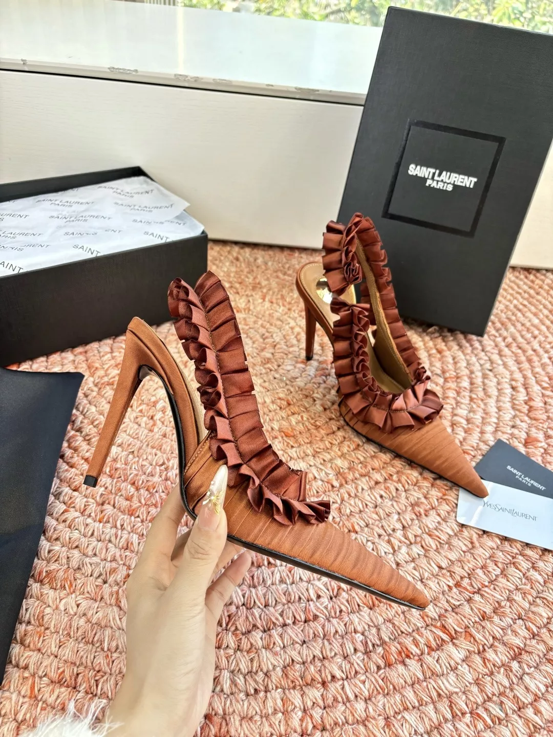 입생로랑 리본 디테일 슬링백 하이힐 상세 이미지 9