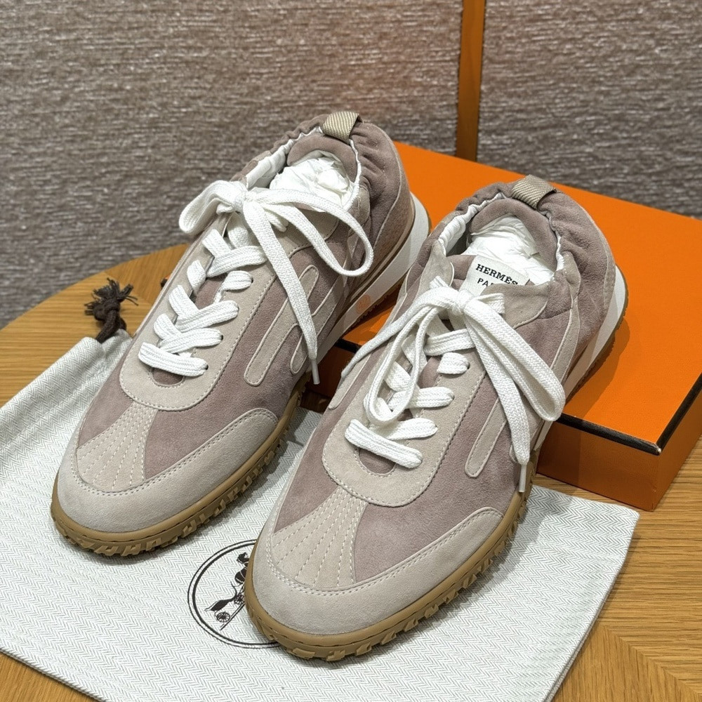 에르메스 제트 독일군 스니커즈