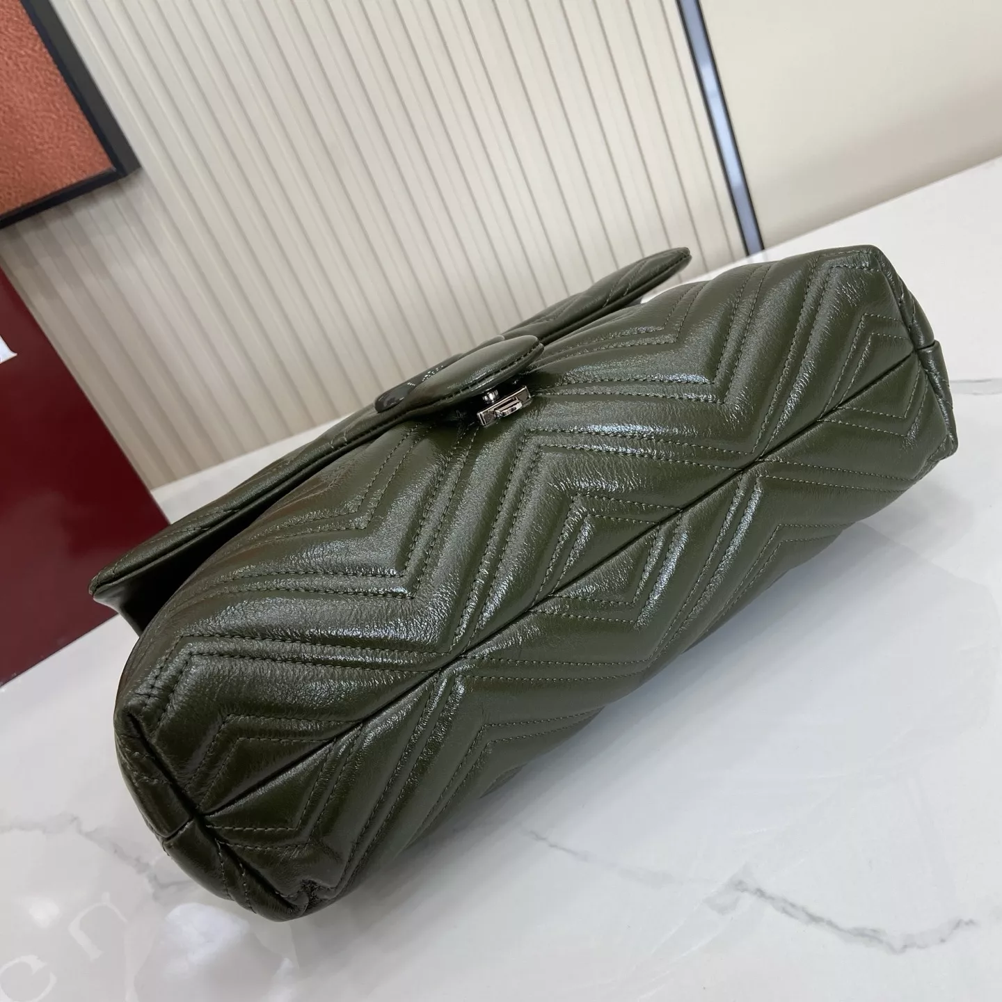 구찌 GG 마몽 더블G 퀼팅 체인 숄더백 상세 이미지 7