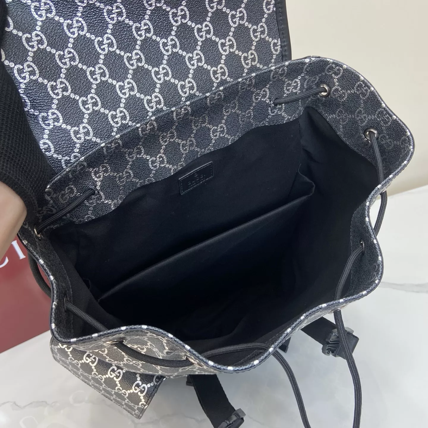 구찌 오피디아 GG 패턴 플랩 백팩 상세 이미지 9