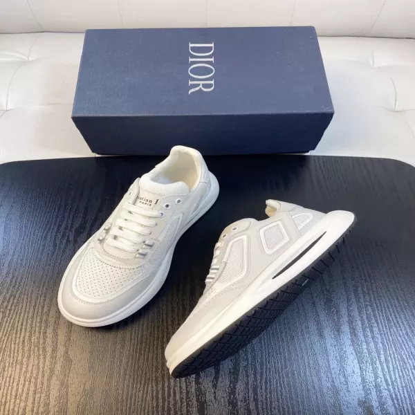 디올 레더 로우탑 스니커즈