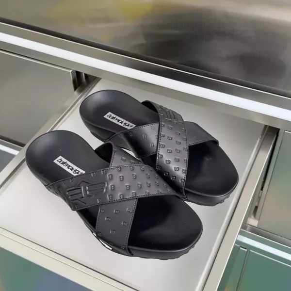 발렌시아가 먼데이 울트라 레트로 두꺼운 밑창 슬리퍼