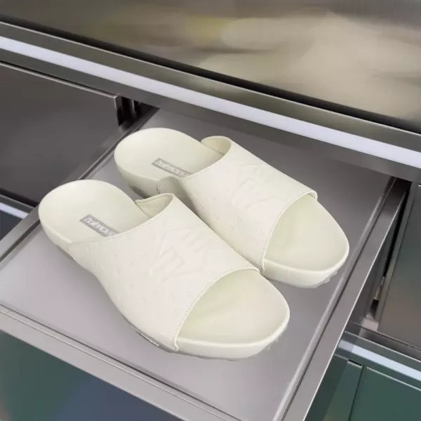 발렌시아가 먼데이 울트라 두꺼운 밑창 슬리퍼