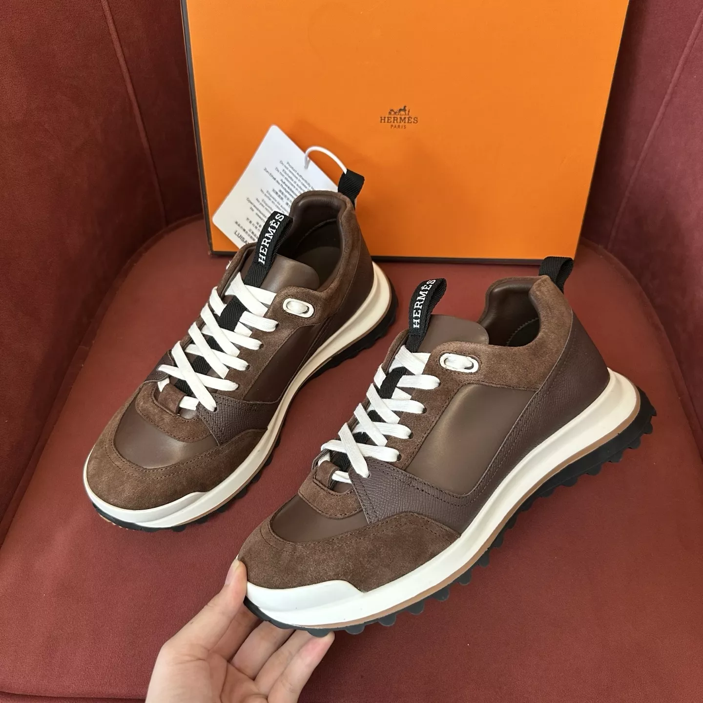 에르메스 리더 레더 로우 스니커즈 상세 이미지 2