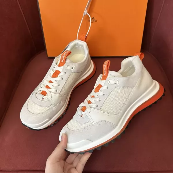 에르메스 리더 레더 스니커즈