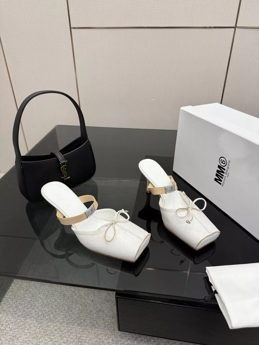 메종마르지엘라 MM6 빈티지 스퀘어토 리본 디테일 뮬 힐 상세 이미지 3