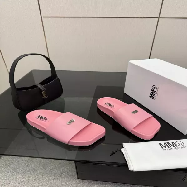 메종마르지엘라 애플토 스퀘어토 풋베드 슬리퍼