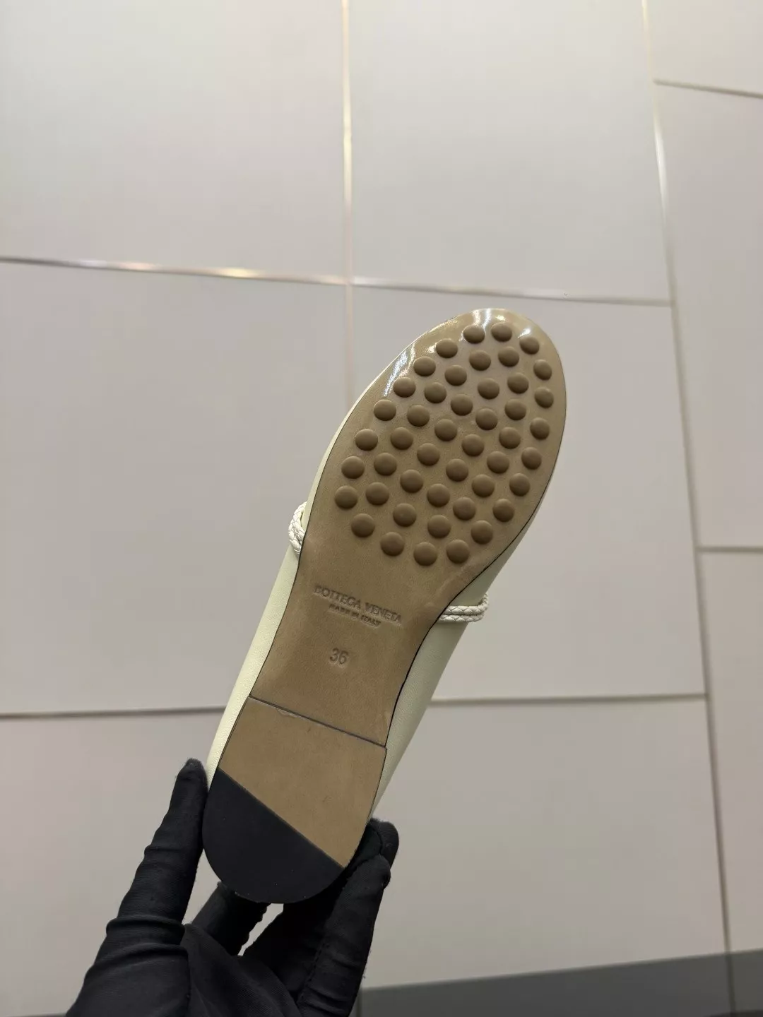 보테가베네타 로사 발레리나 플랫 상세 이미지 10
