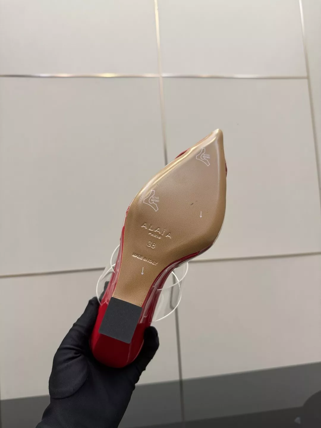 알라이아 PVC 투명 웨지힐 뮬 샌들 상세 이미지 10