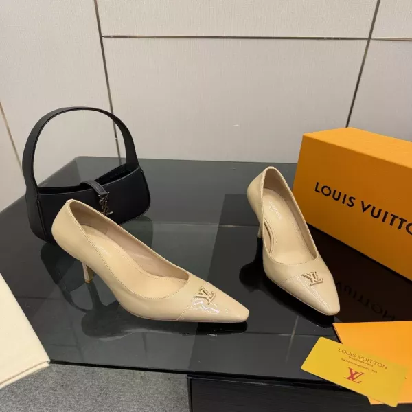 루이비통 LV 로고 포인트 슬링백 미들힐