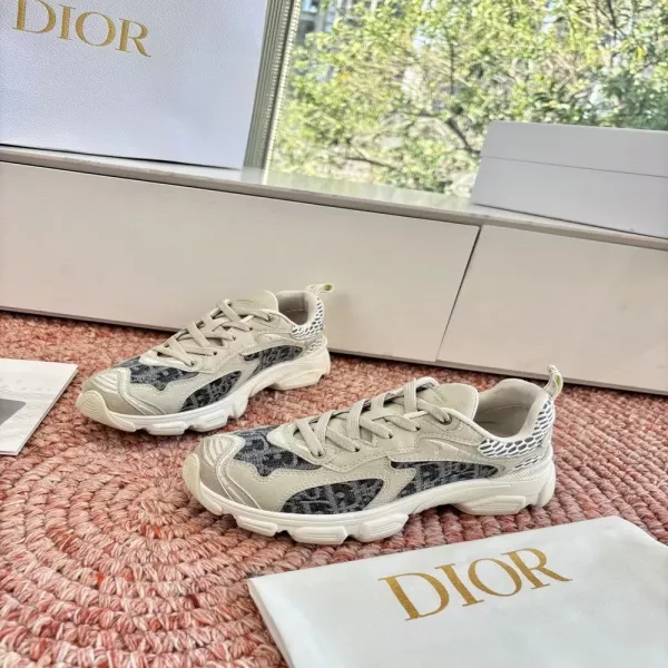 디올 Cest Dior CD 로고 캐주얼 스니커즈
