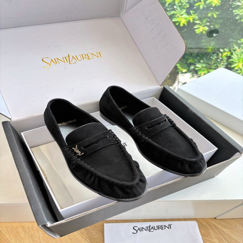 입생로랑 YSL 스몰 로고 로퍼 블로퍼