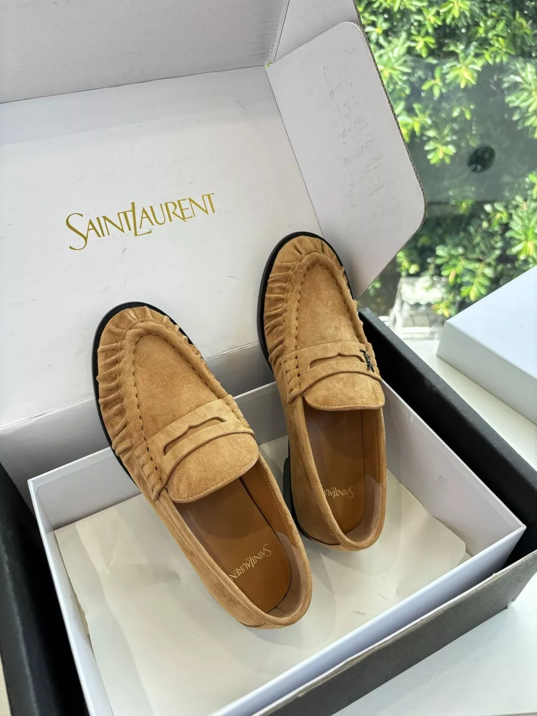 입생로랑 YSL 스몰 로고 뮬 로퍼 상세 이미지 2