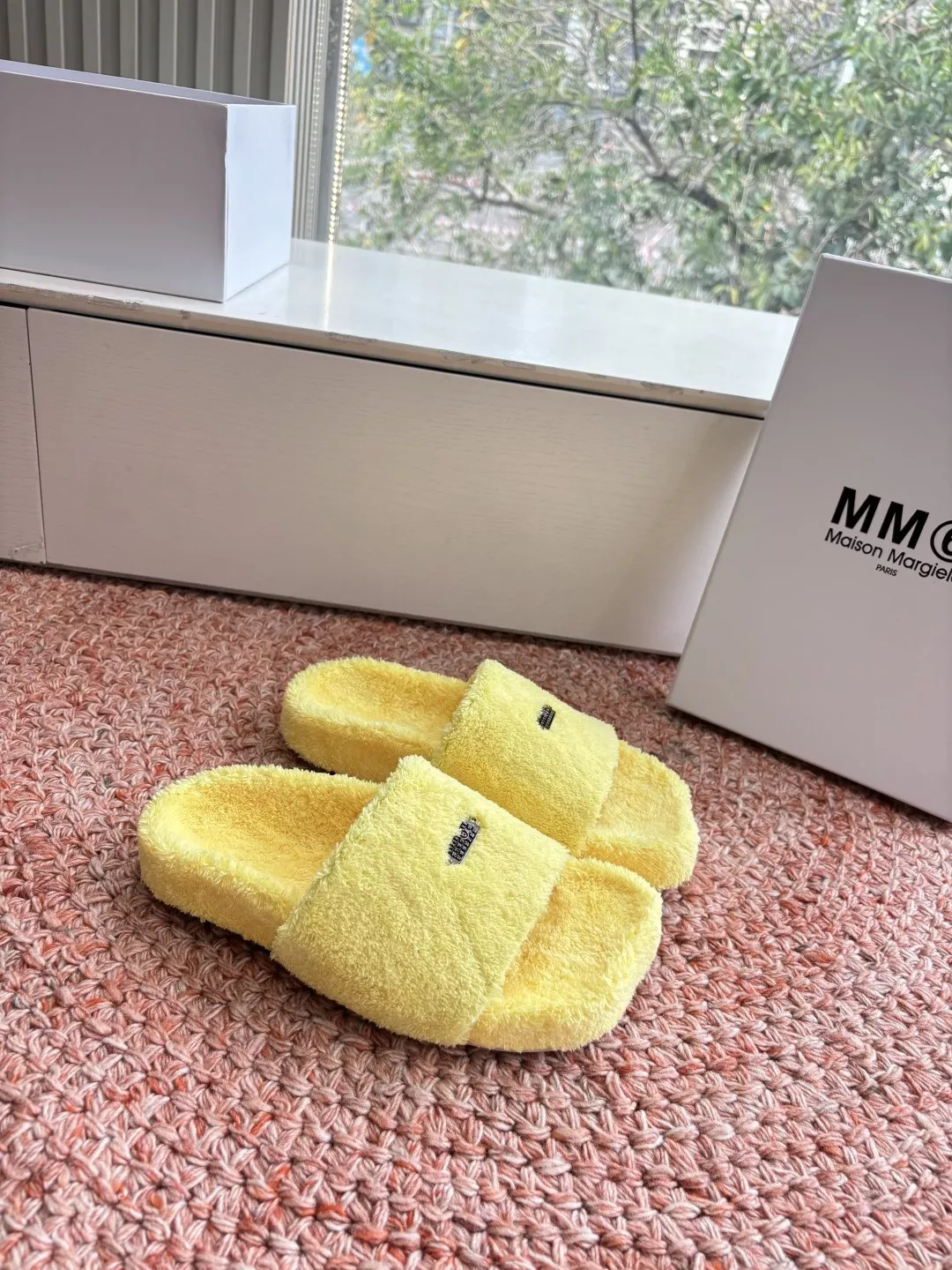 메종마르지엘라 MM6 테리 퍼 슬리퍼 상세 이미지 3