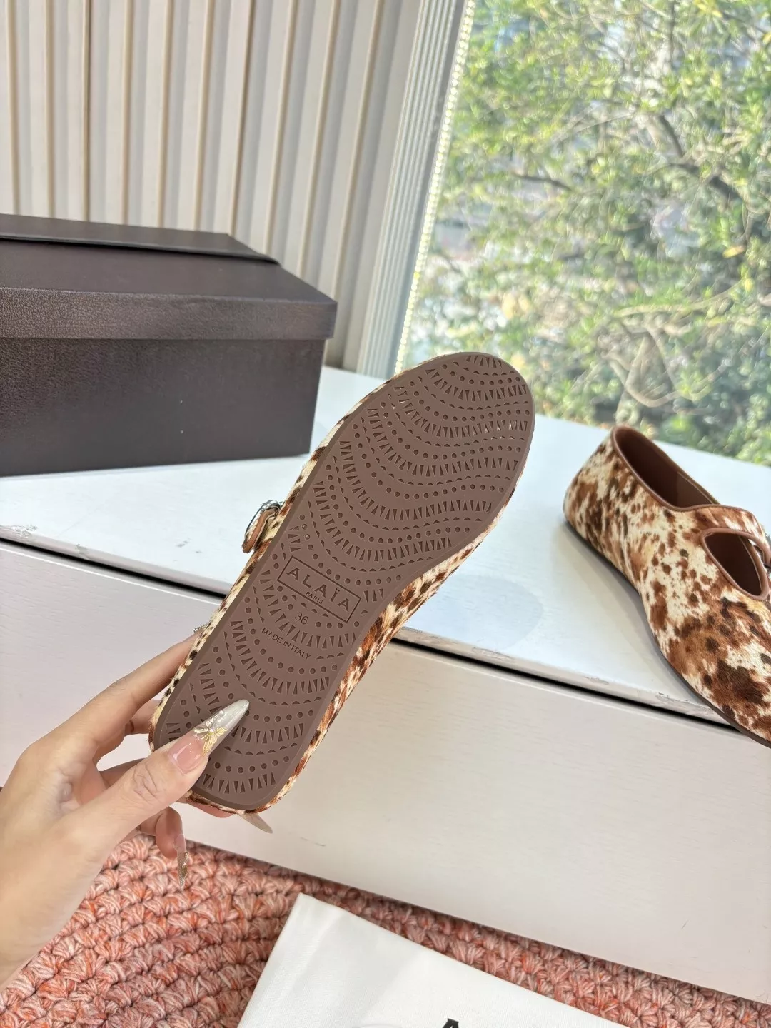 알라이아 프렌치 발레리나 플랫 슈즈 상세 이미지 7