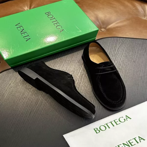 보테가베네타 워시드 마피 스웨이드 로퍼