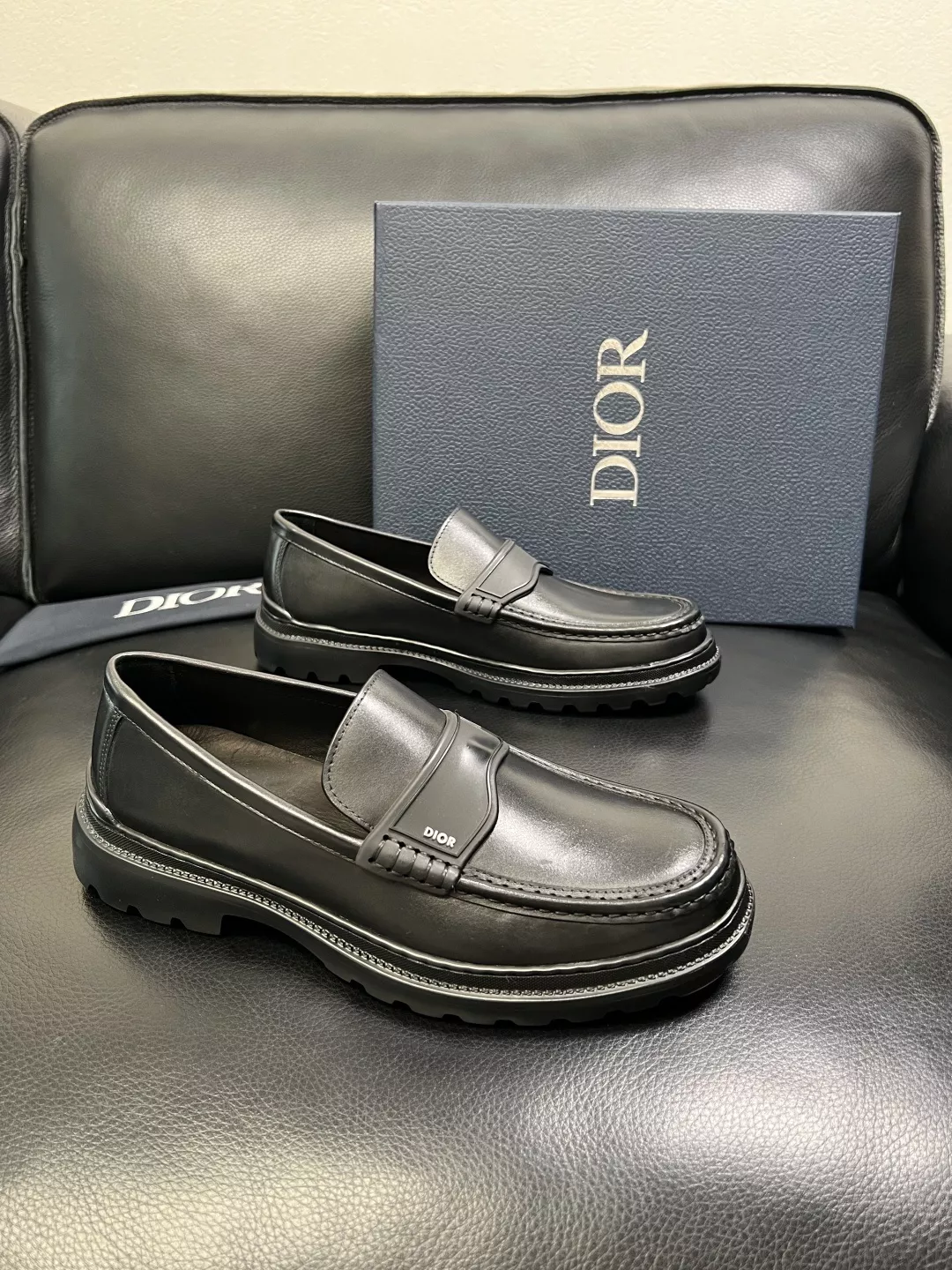 디올 DIOR 클래식 페니 로퍼 상세 이미지 1