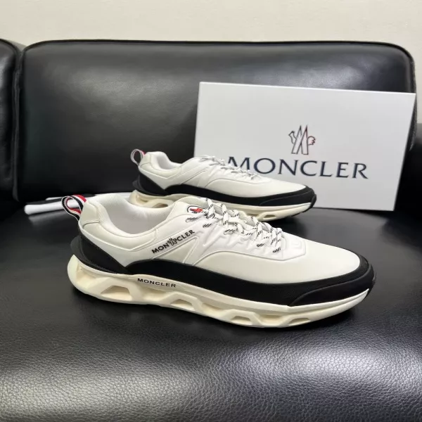 몽클레어 가죽 패브릭 스니커즈