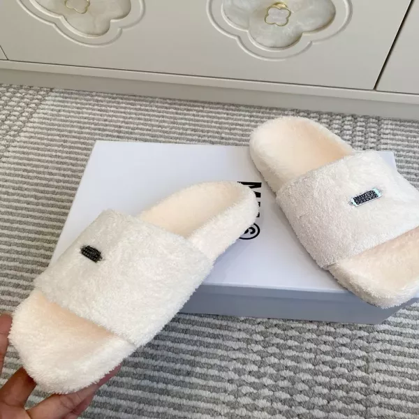 메종마르지엘라 퍼 플랫폼 원스트랩 슬리퍼