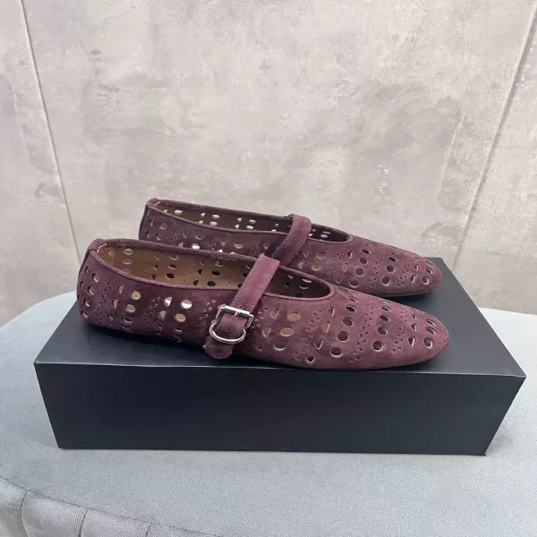알라이아 런웨이 플랫 발레 뮬
