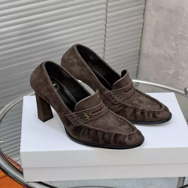 입생로랑 YSL 로고 장식 주름 뮬 힐