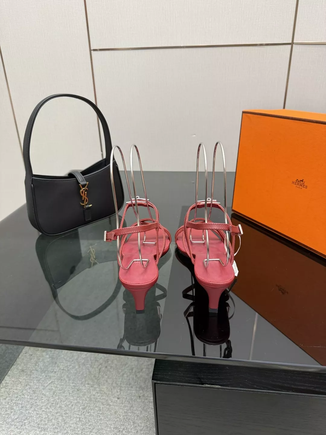 에르메스 켈리 버클 스트랩 캣힐 샌들 상세 이미지 5