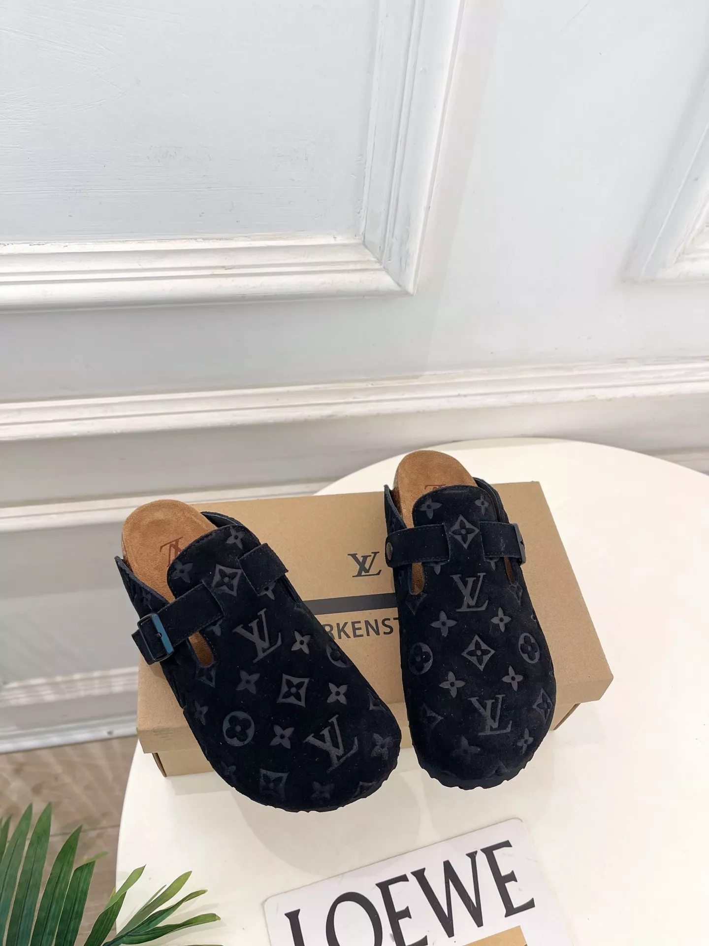 루이비통 버켄스탁 콜라보 보스턴 클로그 슬리퍼 상세 이미지 5