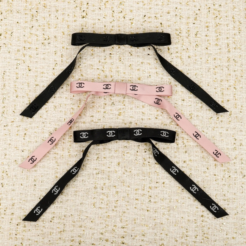 샤넬 리본 더블C 큐빅 장식 보우 헤어클립