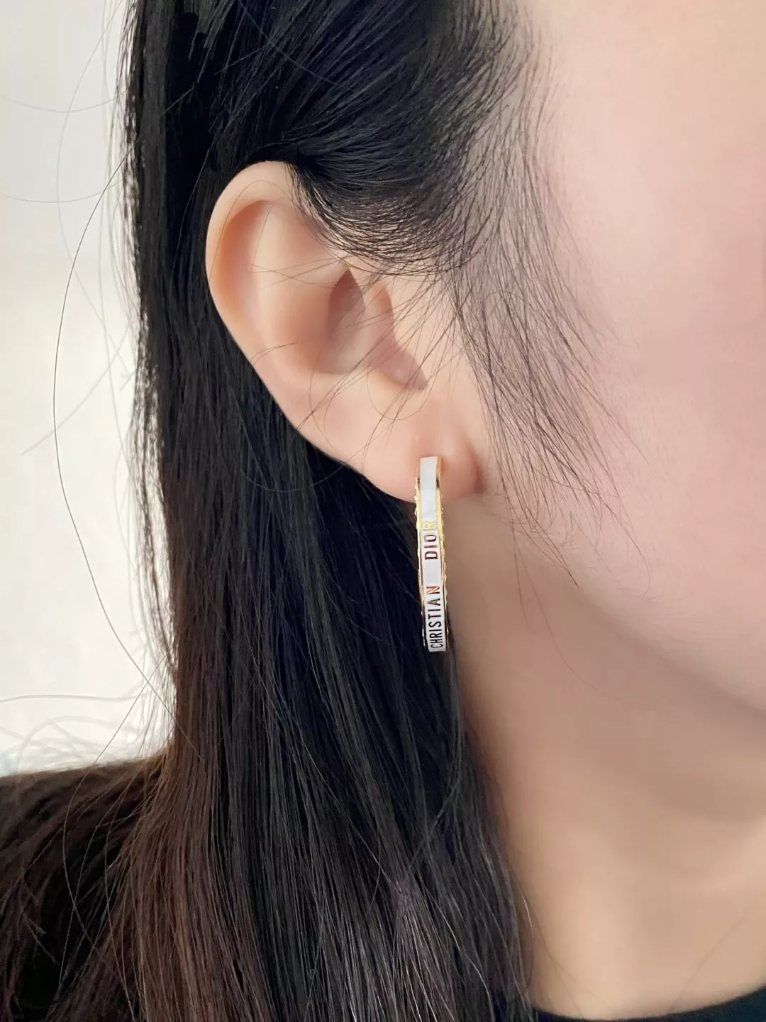 디올 CD 로고 링 이어링 상세 이미지 7