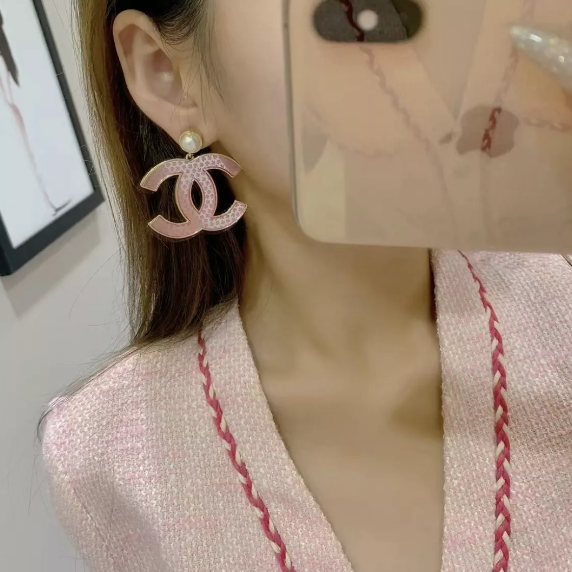 샤넬 핑크 클로버 패턴 미러 더블C 이어링 상세 이미지 9