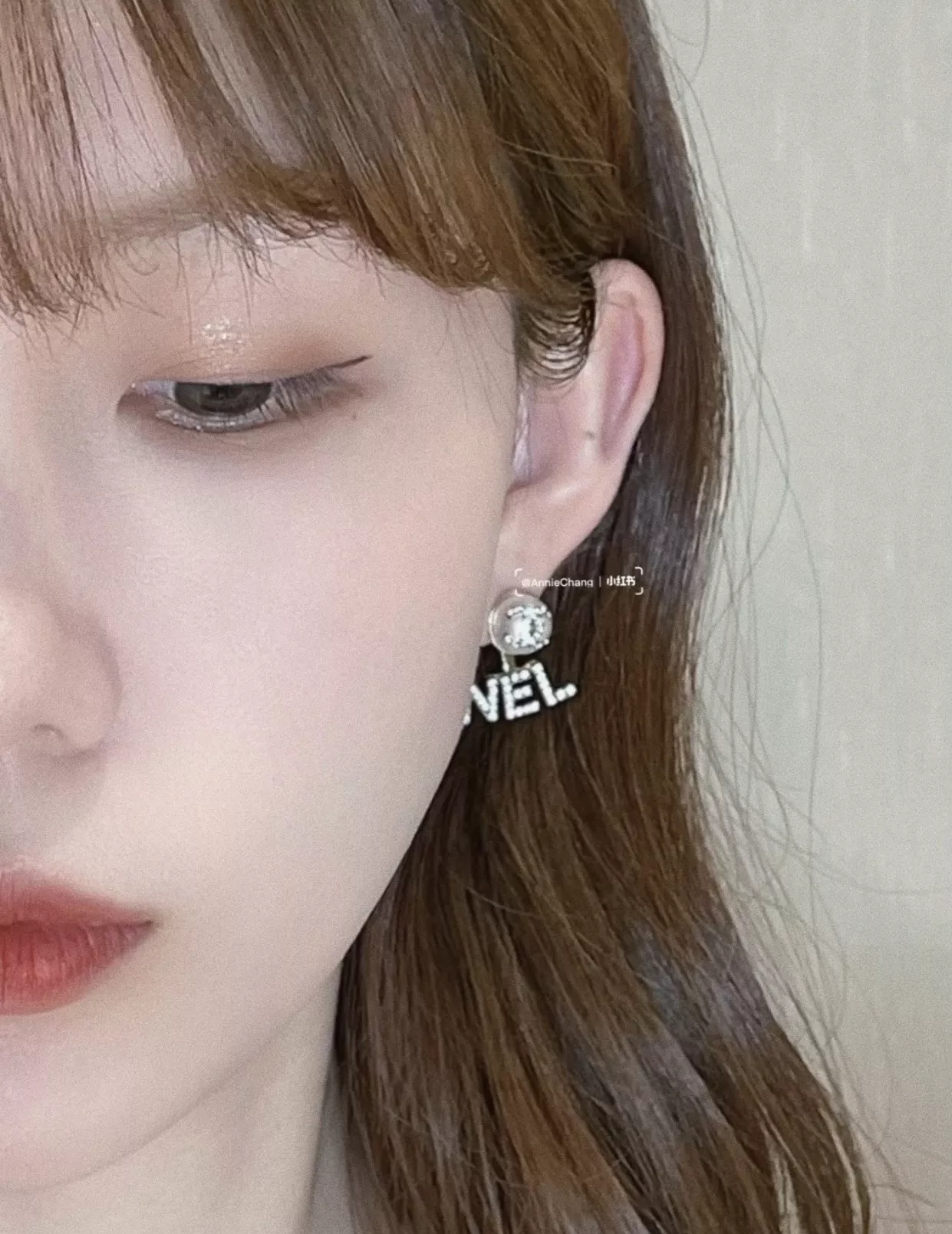 샤넬 진주 레터링 투웨이 스터드 이어링 상세 이미지 13