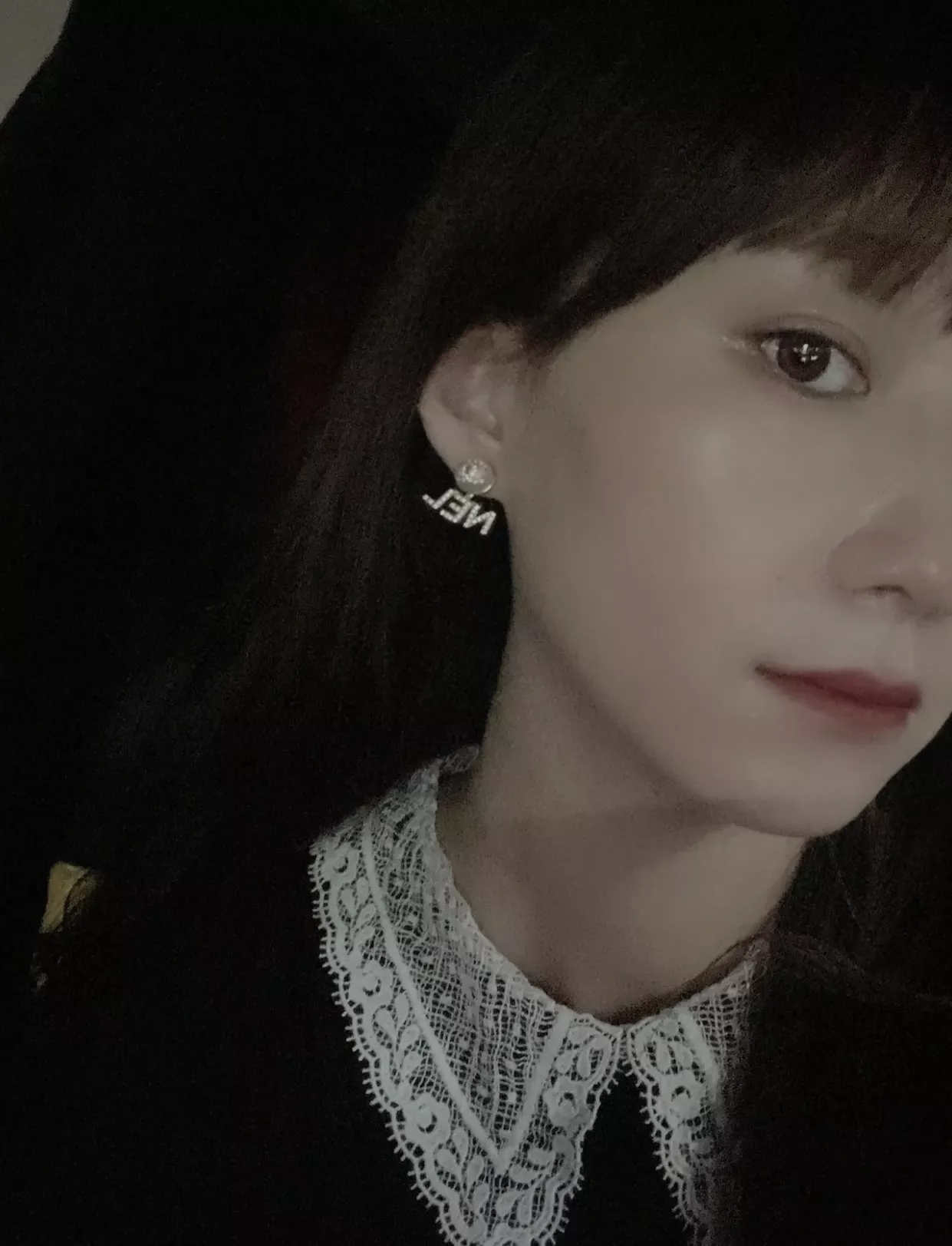 샤넬 진주 레터링 투웨이 스터드 이어링 상세 이미지 12