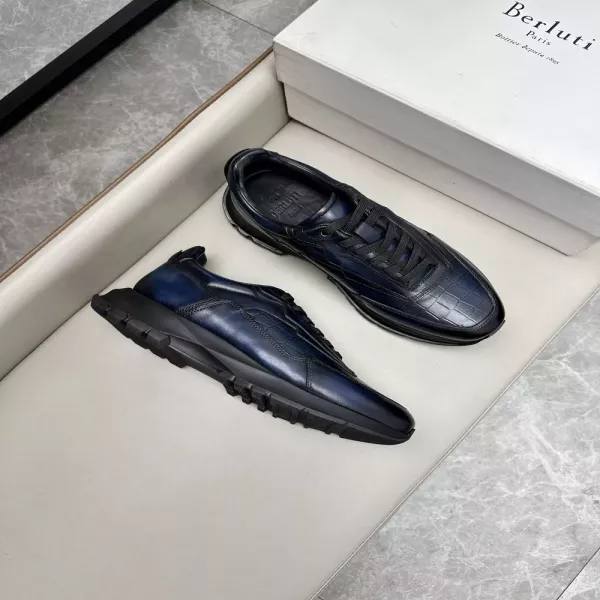 벨루티 수제 파티나 가죽 로우탑 스니커즈