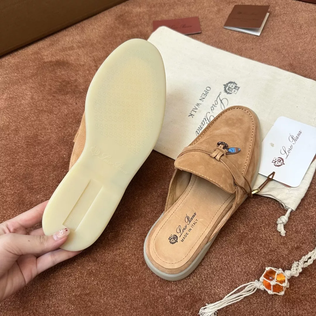 로로피아나 바부슈 참 장식 워크 모카신 상세 이미지 7