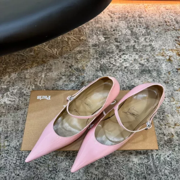 크리스찬루부탱 26FW 새틴 메리제인 힐