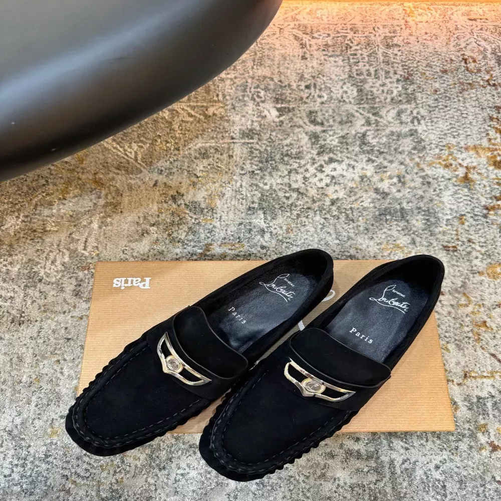 크리스찬루부탱 스웨이드 메탈 로고 로퍼