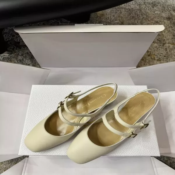 디올 26FW 여성 메리제인 슈즈