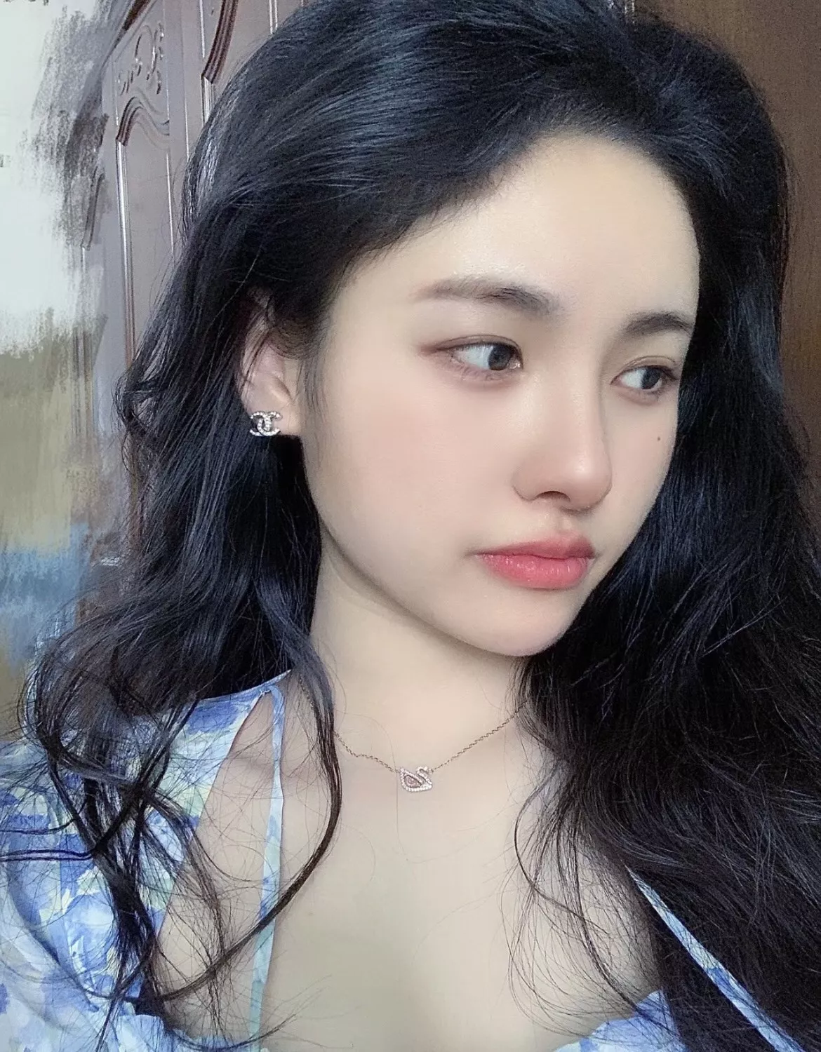 샤넬 더블C 클래식 미니 실버 스터드 귀걸이 상세 이미지 16