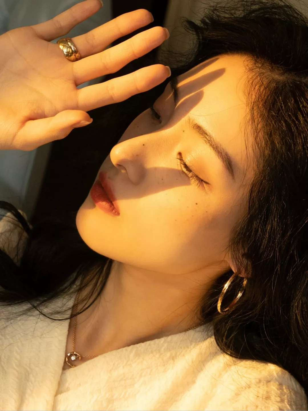 샤넬 코코 크러쉬 워터문 네크리스 상세 이미지 19