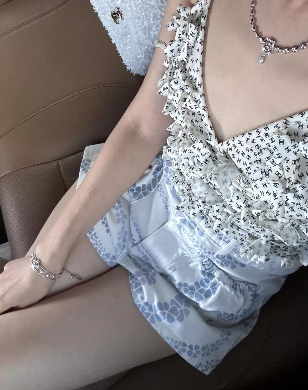 샤넬 넘버5 모티브 네크리스 상세 이미지 19