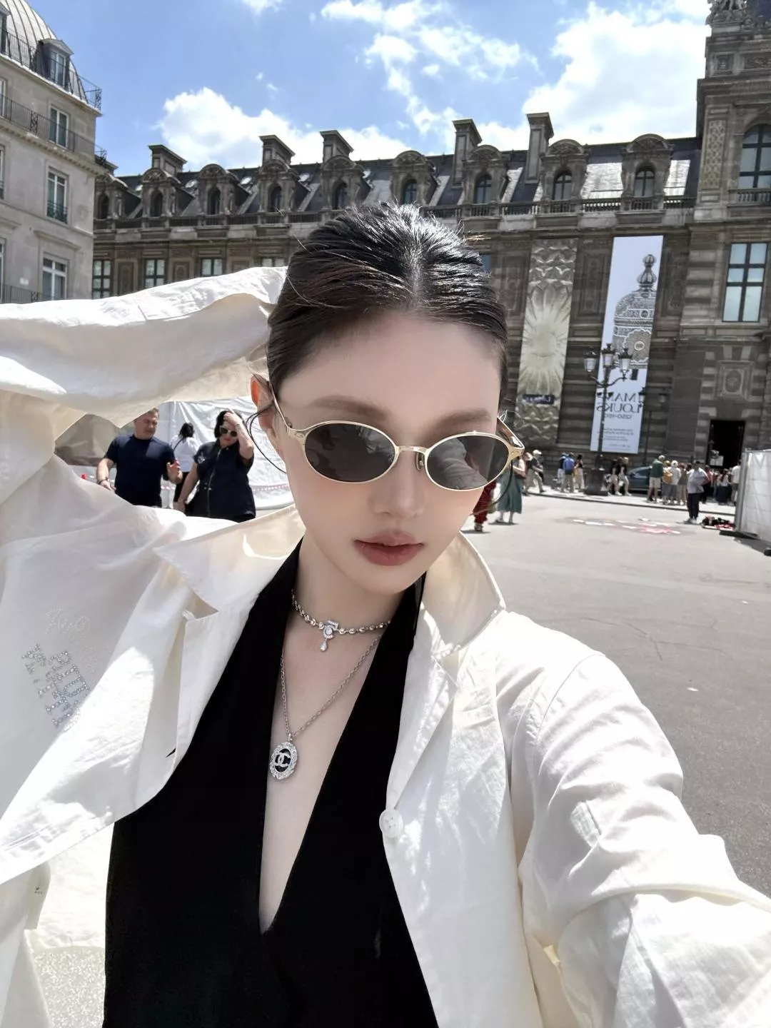 샤넬 넘버5 모티브 네크리스 상세 이미지 13