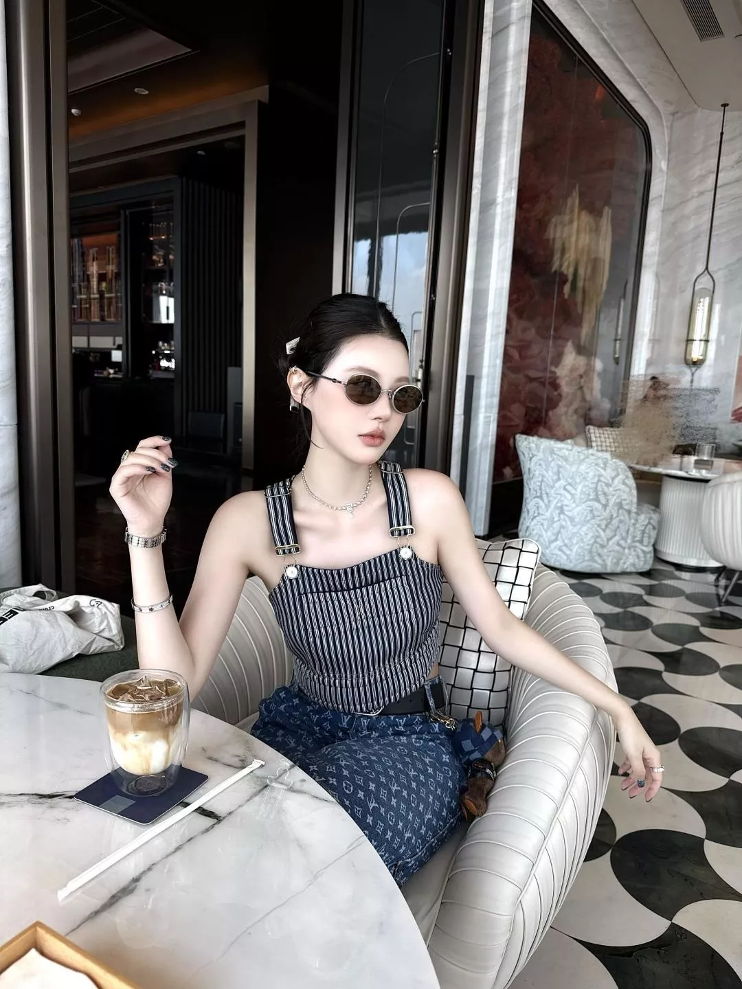 샤넬 넘버5 모티브 네크리스 상세 이미지 36