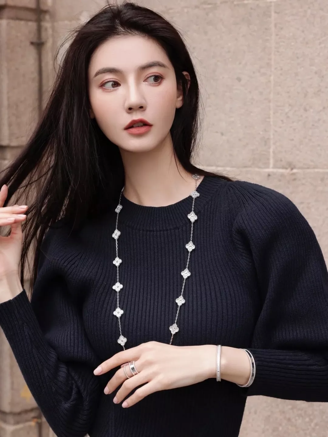 반클리프아펠 펄리 골드 비즈 링 상세 이미지 10