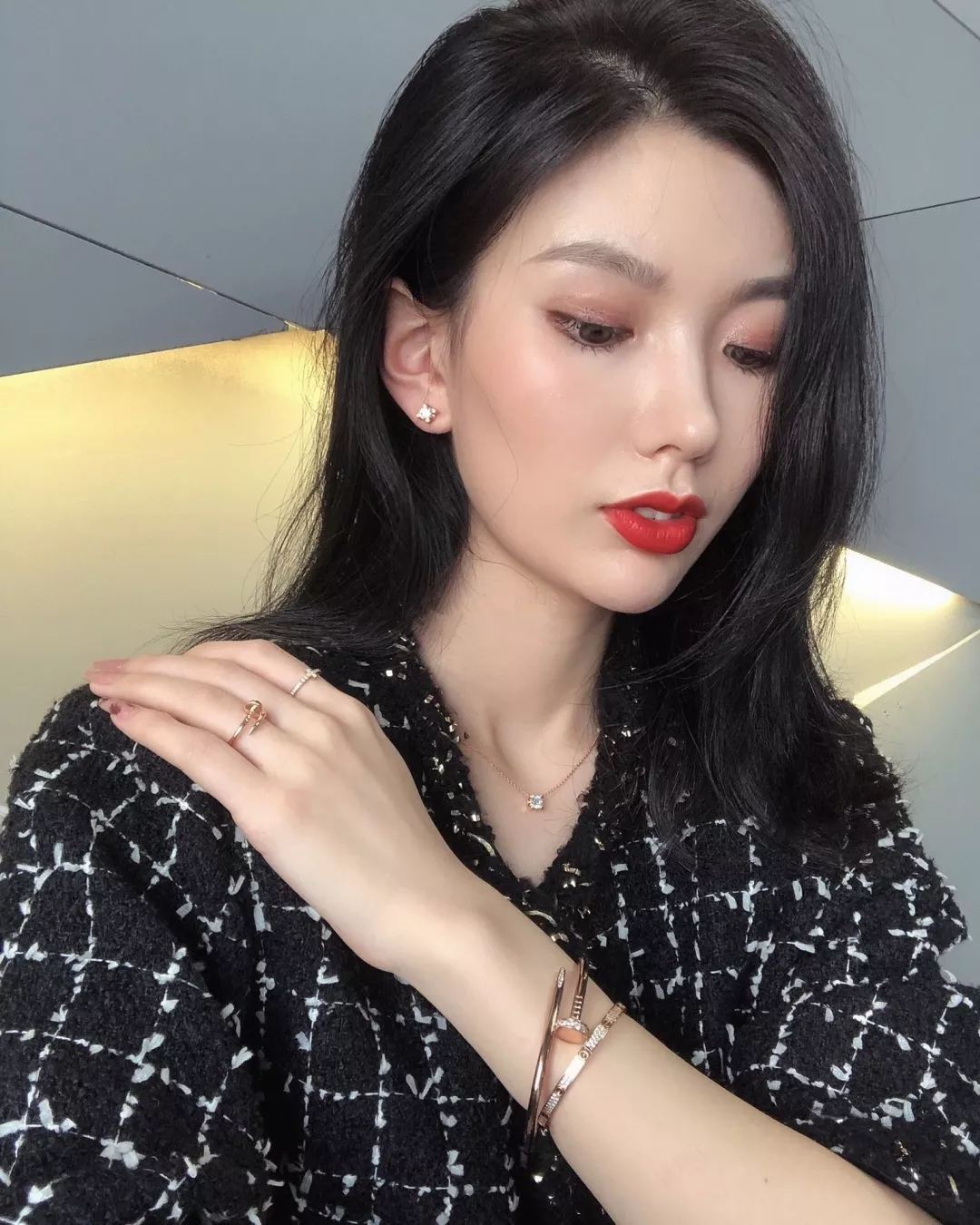 까르띠에 불혼 모티브 펜던트 목걸이 상세 이미지 13
