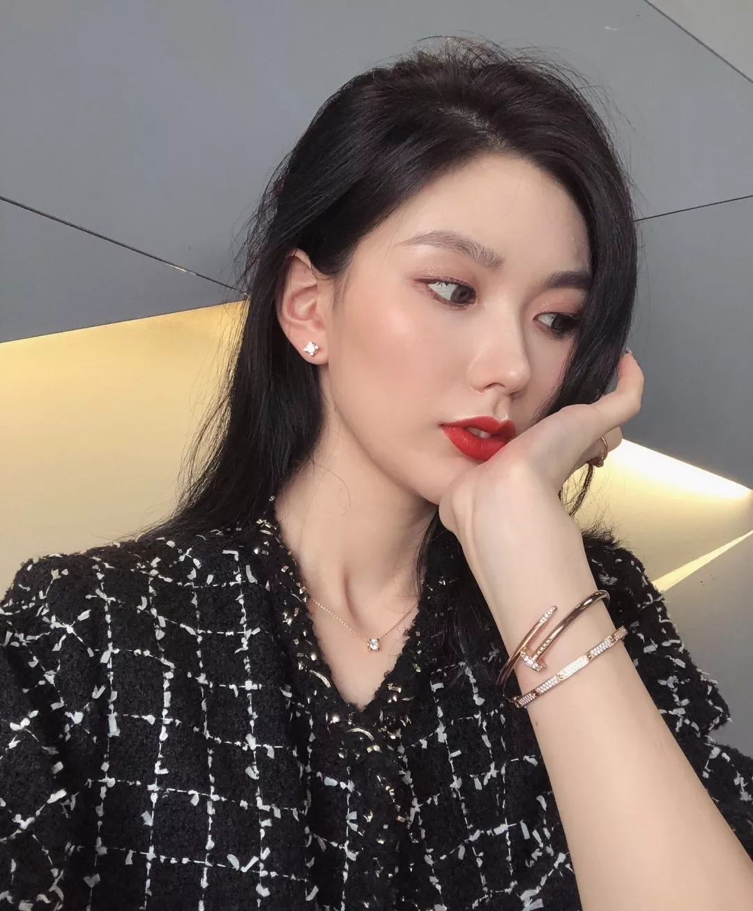 까르띠에 불혼 모티브 펜던트 목걸이 상세 이미지 14
