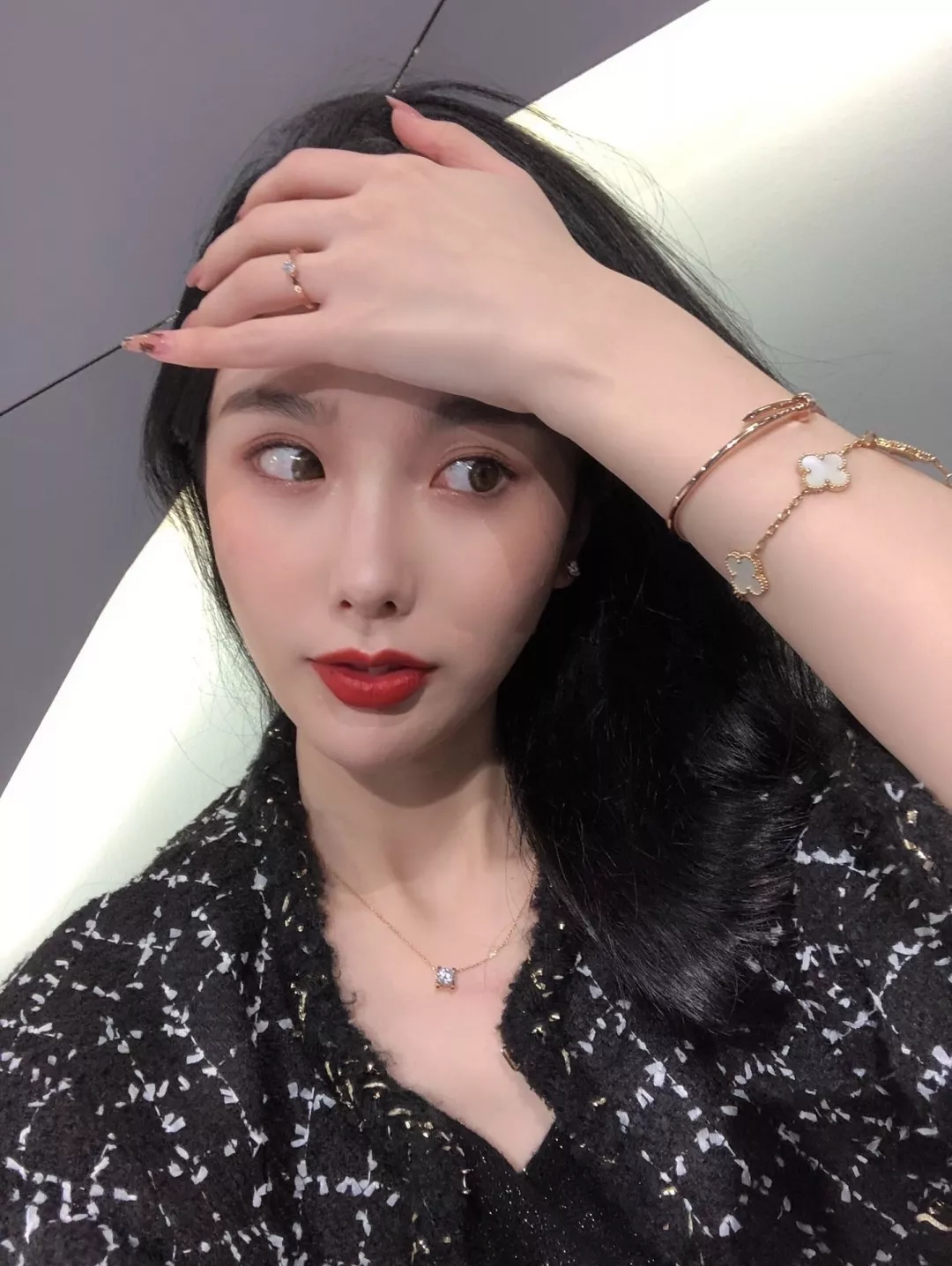 까르띠에 불혼 모티브 펜던트 목걸이 상세 이미지 18