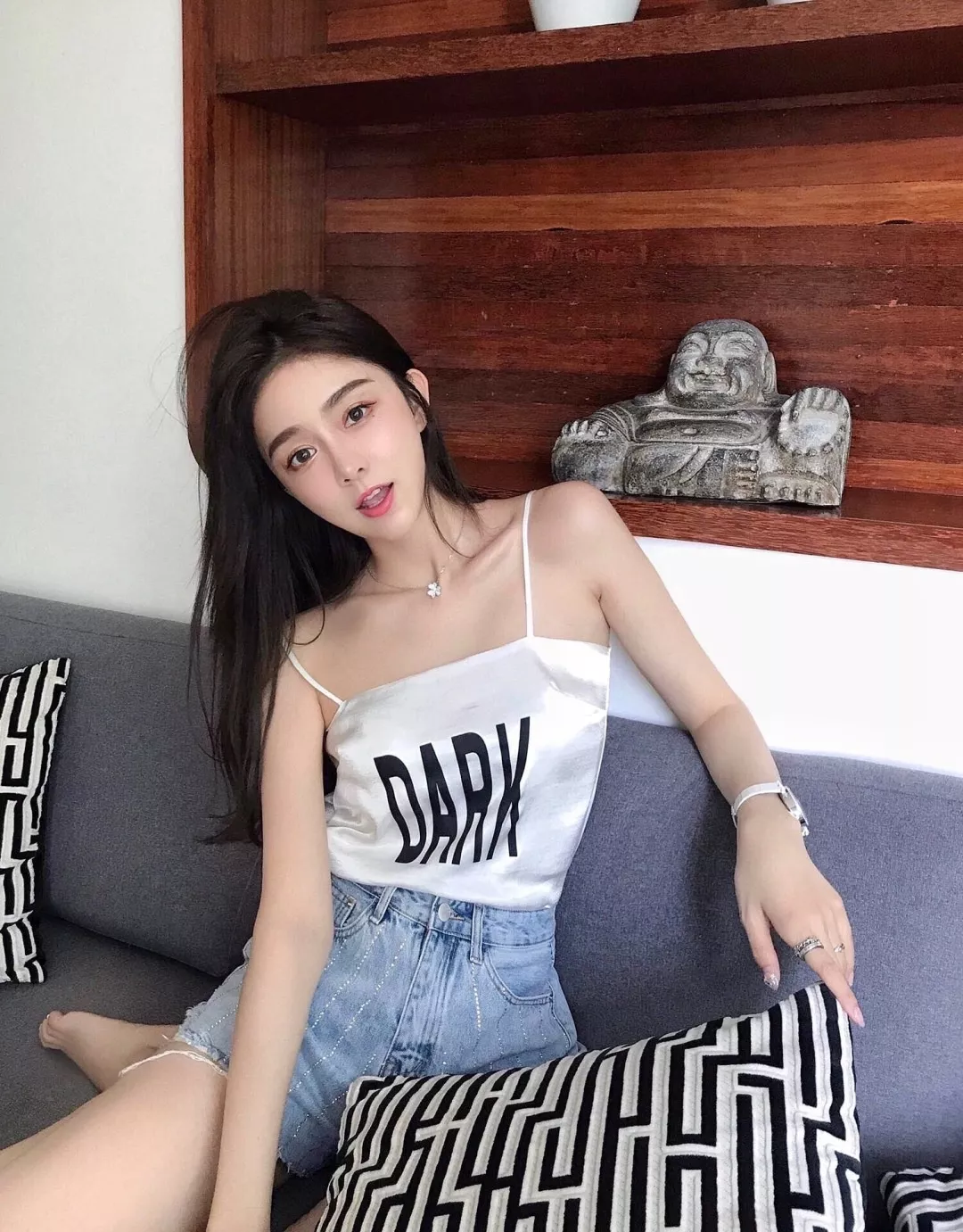 반클리프아펠 알함브라 플라워 펜던트 주얼리 상세 이미지 12