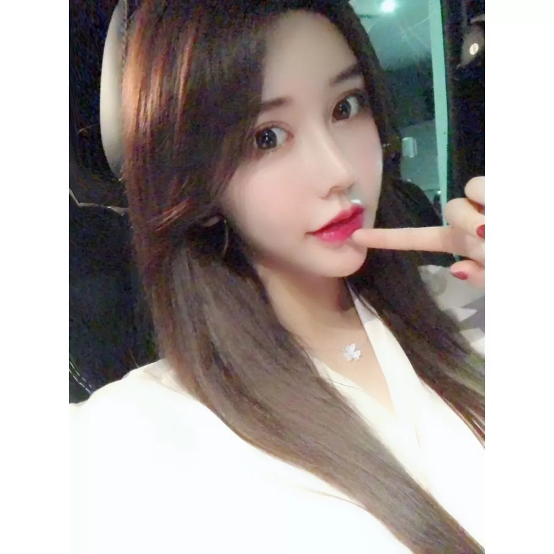 반클리프아펠 알함브라 플라워 펜던트 주얼리 상세 이미지 21